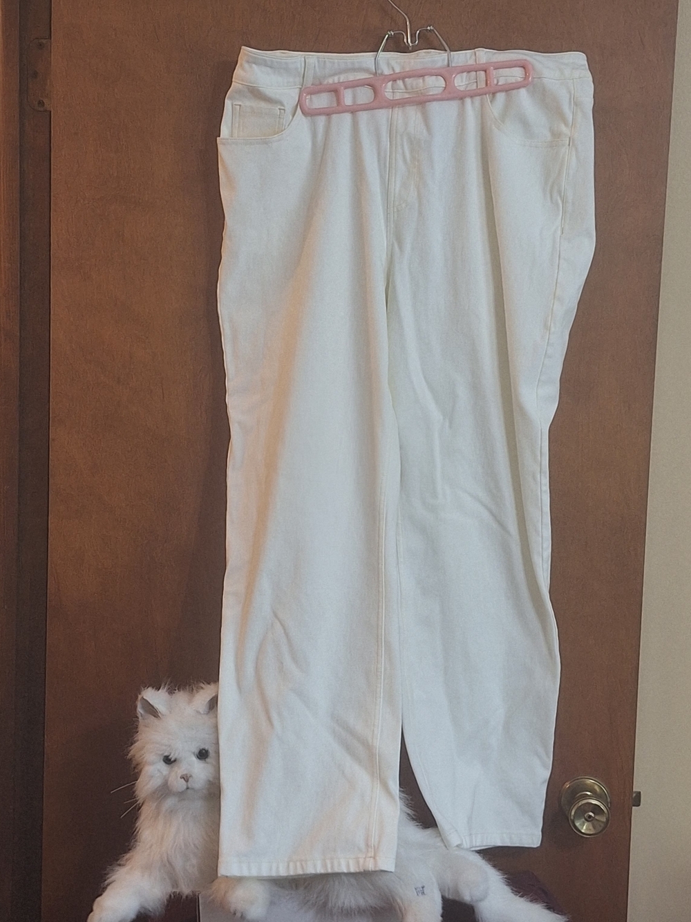 HALARA Cream High-Waist Straight Leg Pants